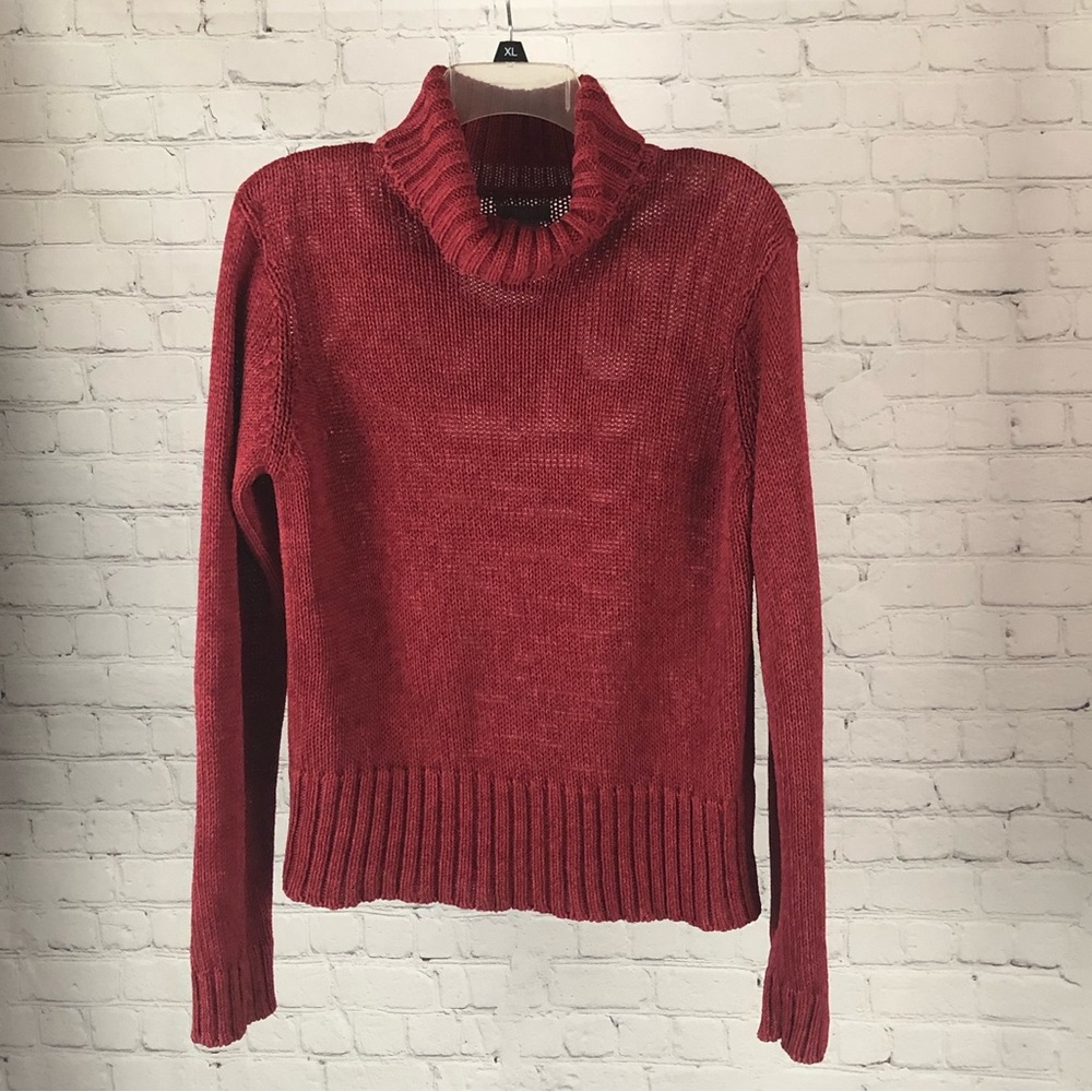 SWEATER - Women's GH Bass Co. Brick Red Turtleneck Knit Sweater. Size XL